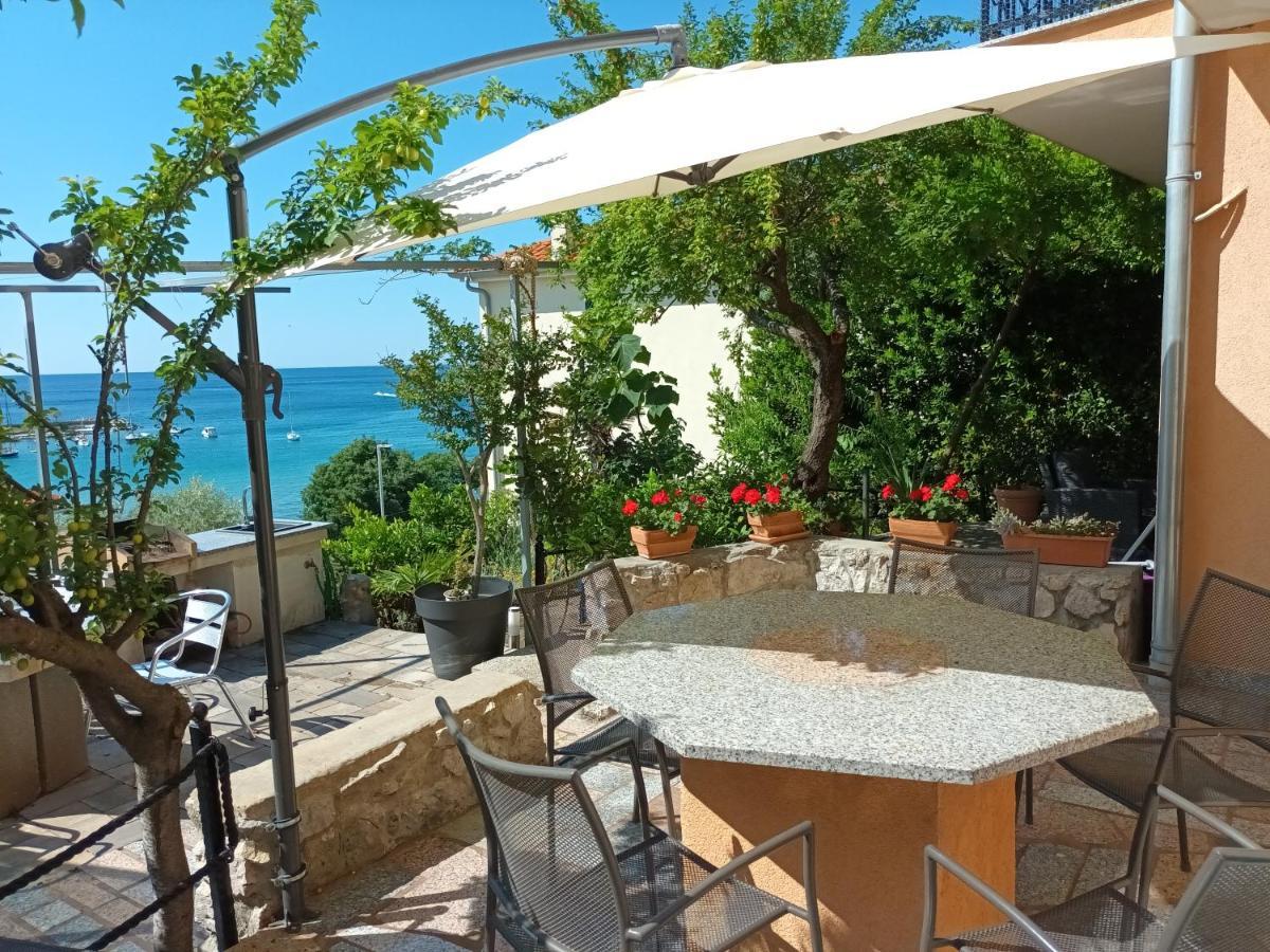 Ferienwohnung Sea & Honey Krk Town Exterior foto