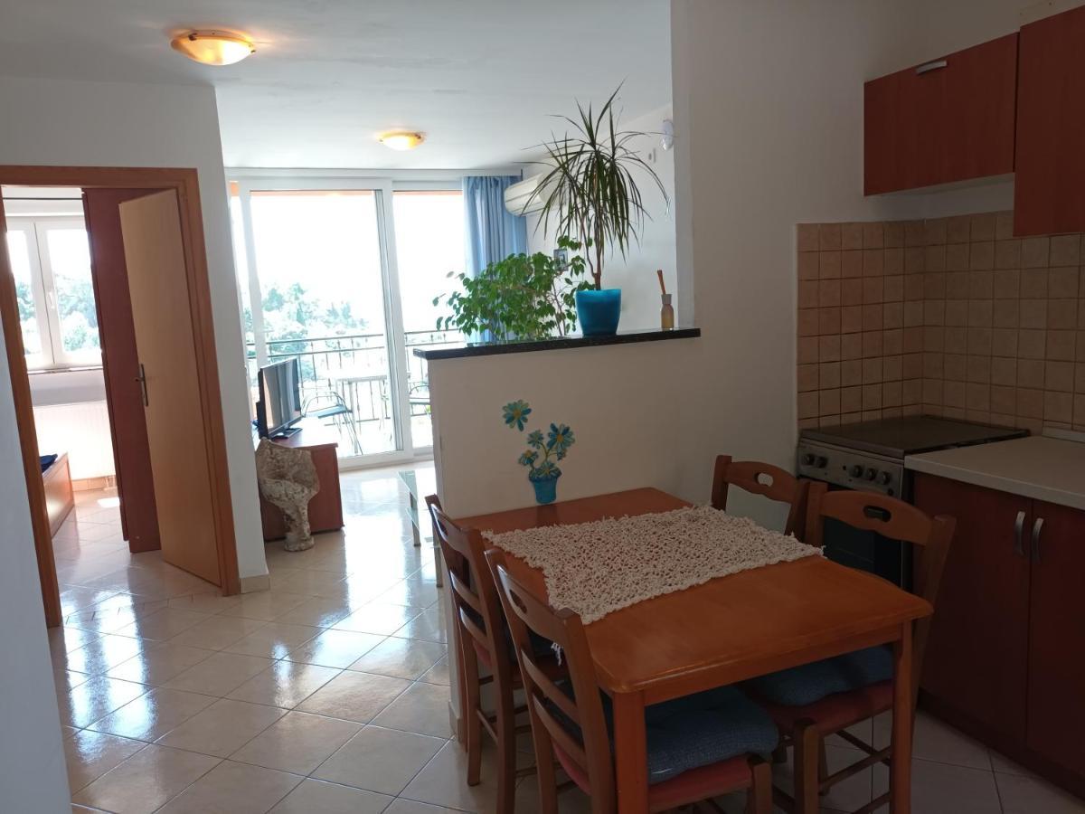 Ferienwohnung Sea & Honey Krk Town Exterior foto